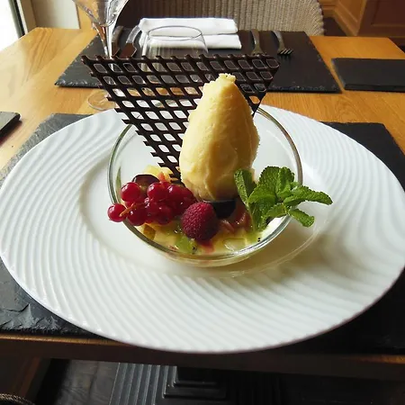 Hotel Logis Saint-roch