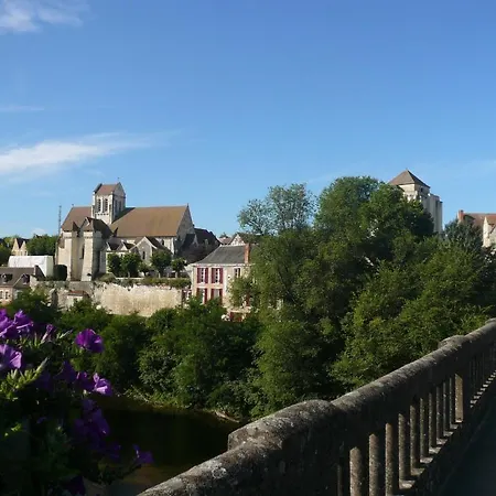 Logis Saint-roch Hotel 3*