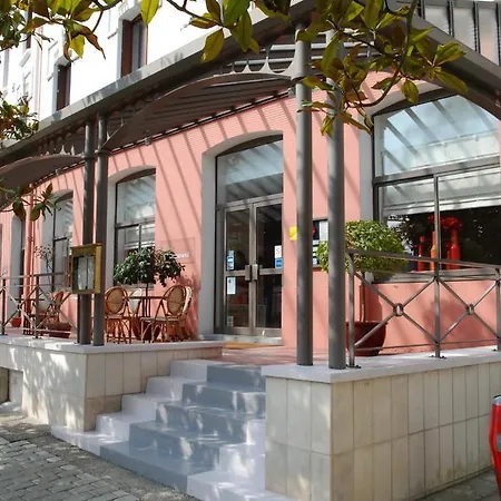 Logis Saint-roch 3* Pleumartin
