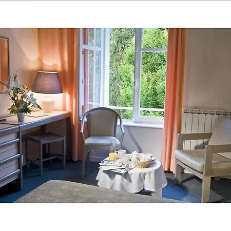 Hotel Logis Saint-roch 3*